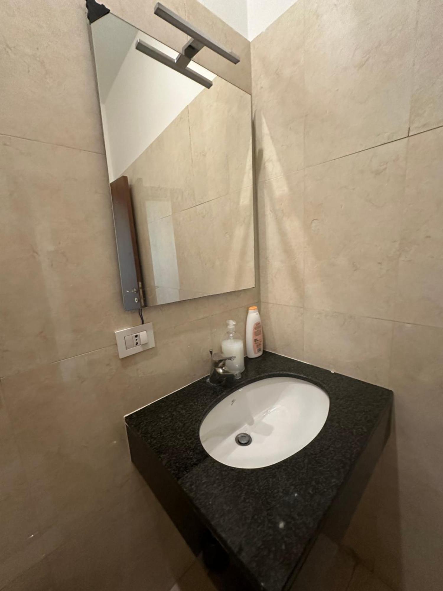 Termini Sunlight House Hotel Rome Exterior photo